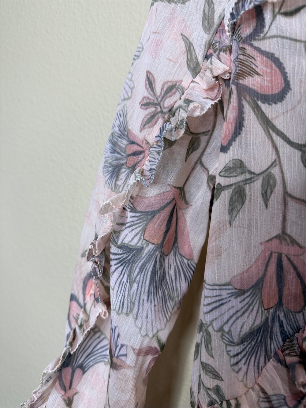 À La Plage by Cinq à Sept Floral Long Sleeve Romper XS Excellent Condition - Picture 8 of 9
